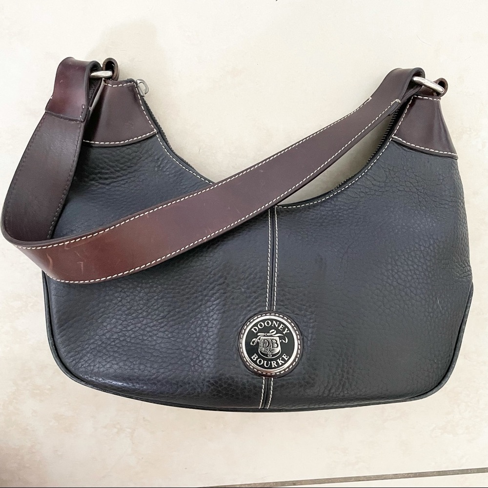 VINTAGE Dooney & Burke Leather Shoulder Bag